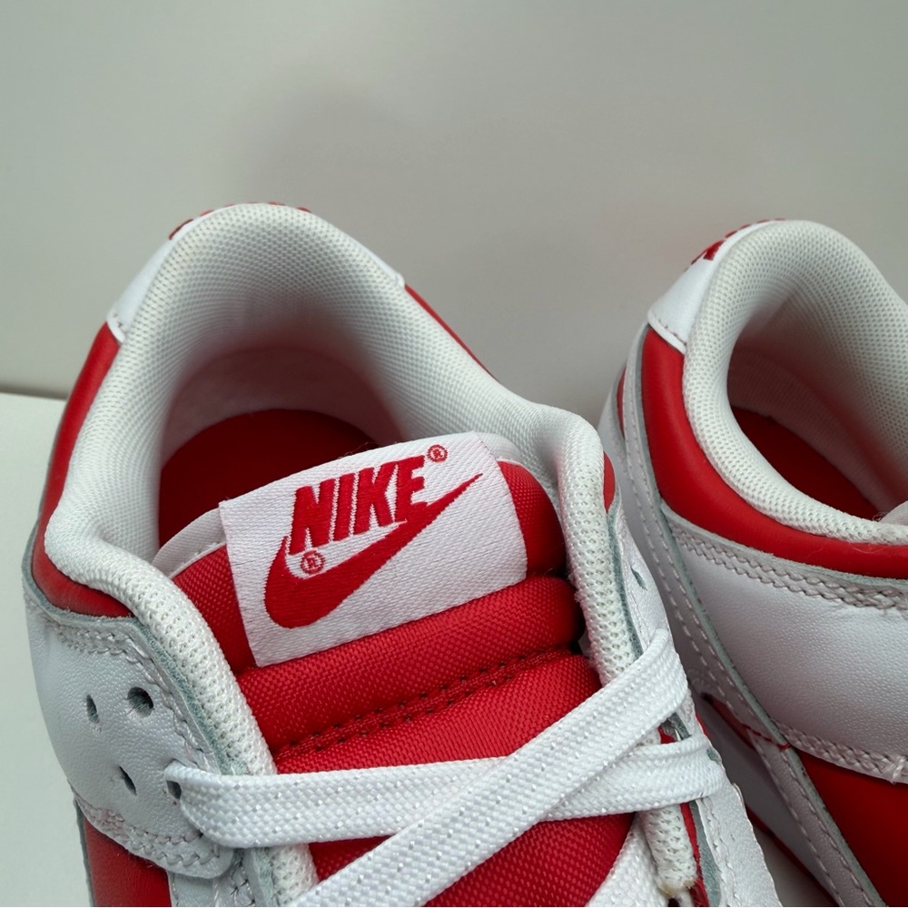 Men’s Nike Red and White Athletic Sneakers - Picture 3 of 8